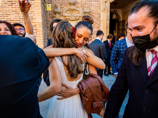 La boda de Carlos y Miriam en Madrid, Madrid 27