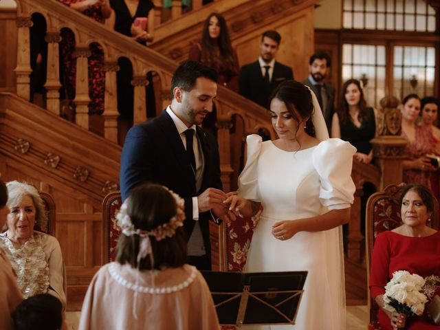 La boda de Javier y Mariluz en Villaverde De Pontones, Cantabria 40