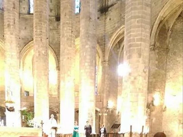 La boda de Tony y Leandra  en Barcelona, Barcelona 22