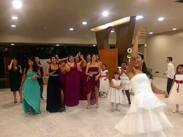 La boda de Tony y Leandra  en Barcelona, Barcelona 30