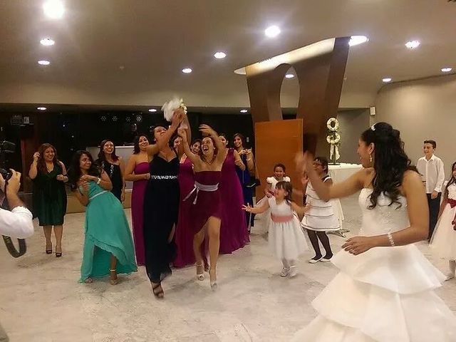 La boda de Tony y Leandra  en Barcelona, Barcelona 32