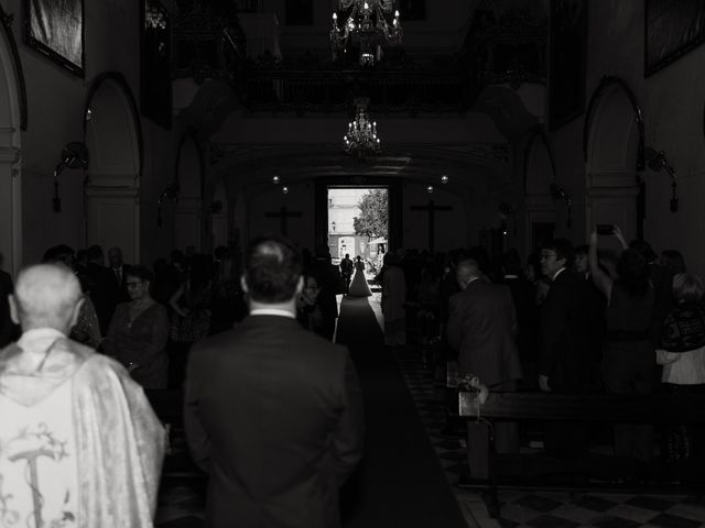 La boda de Mónica y Carlos en Jerez De La Frontera, Cádiz 32