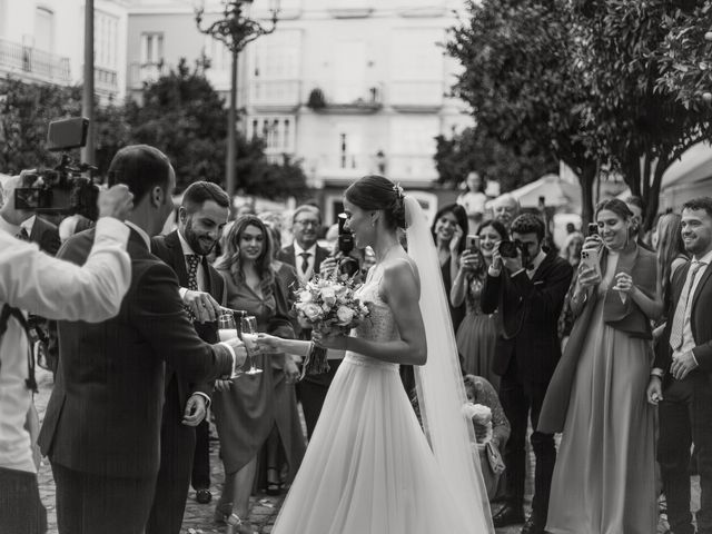 La boda de Mónica y Carlos en Jerez De La Frontera, Cádiz 44