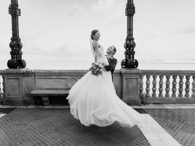 La boda de Mónica y Carlos en Jerez De La Frontera, Cádiz 51