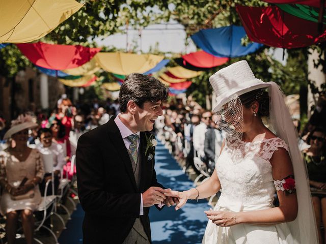 La boda de Jesús y Amparo en Ballesteros De Calatrava, Ciudad Real 42