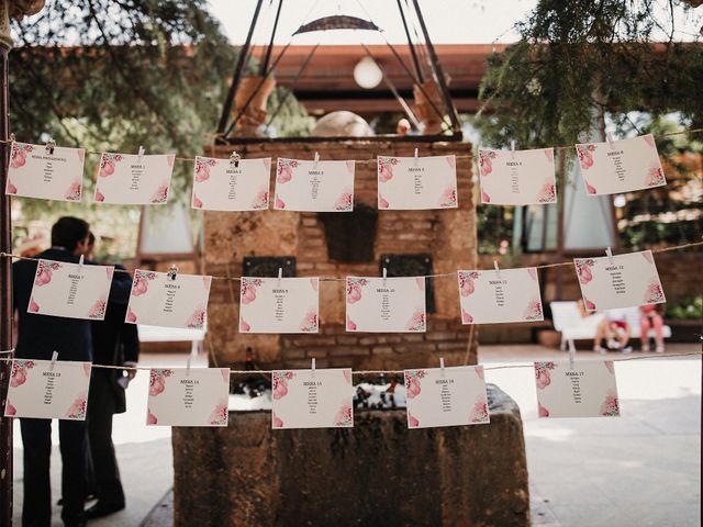 La boda de Jesús y Amparo en Ballesteros De Calatrava, Ciudad Real 52