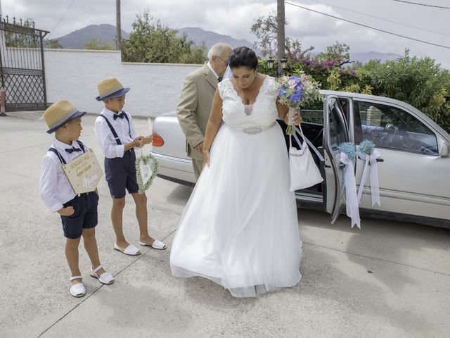 La boda de Néstor y Maika en Alhaurin De La Torre, Málaga 12