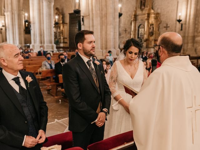 La boda de Ángel y Rocío en Carrion De Calatrava, Ciudad Real 49