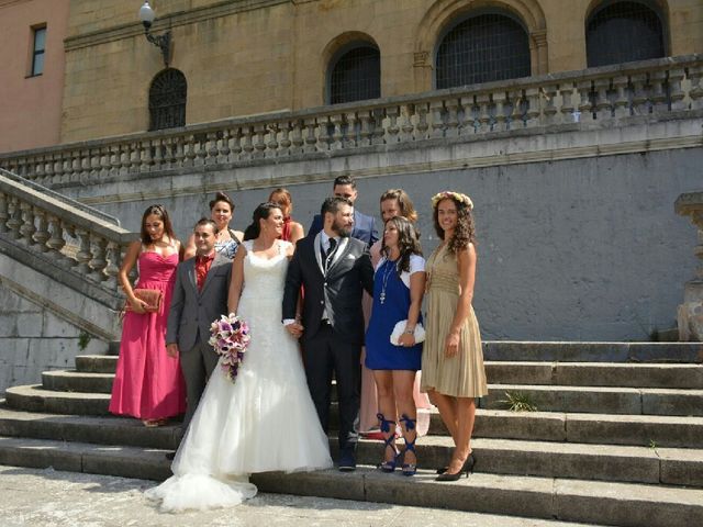 La boda de Jose  y Adriana  en Bilbao, Vizcaya 25