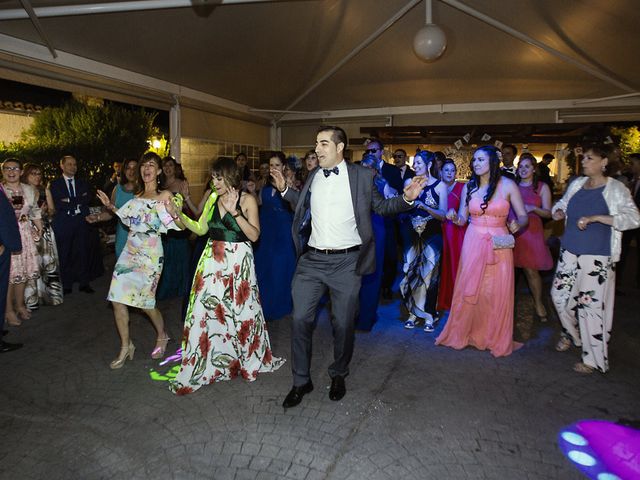 La boda de David y Yoana en Villanueva De Perales, Madrid 57