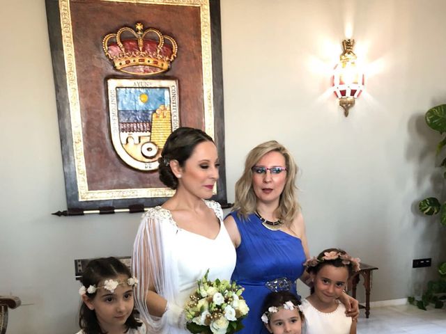 La boda de Eduardo y Almudena en Torremolinos, Málaga 34