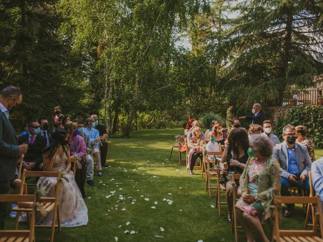 La boda de Agus y Anna en La Pobla De Claramunt, Barcelona 2