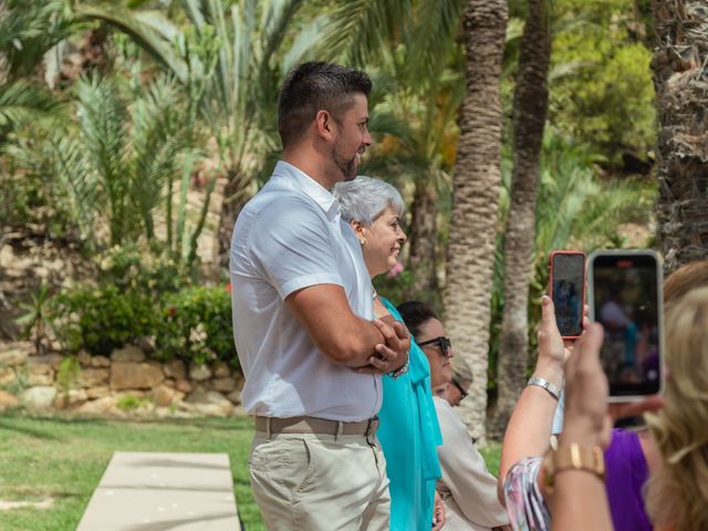 La boda de Joao y Stephen en La/villajoyosa Vila Joiosa, Alicante 23