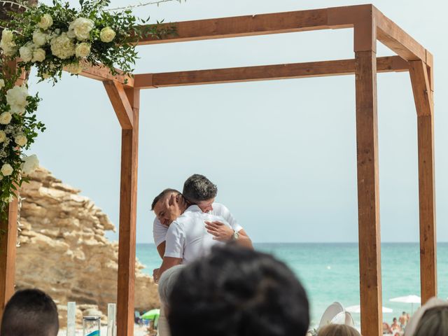 La boda de Joao y Stephen en La/villajoyosa Vila Joiosa, Alicante 32