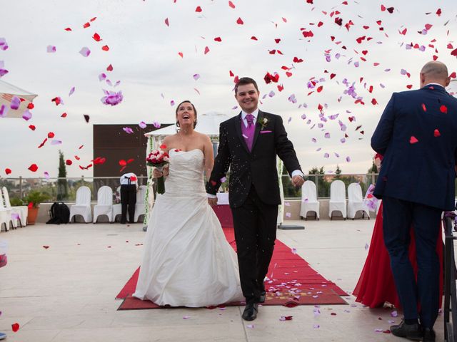 La boda de Diego y Rosa María en Madrid, Madrid 27