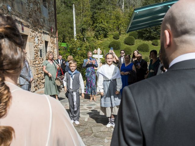 La boda de Josu y Alba en Atxondo, Vizcaya 22