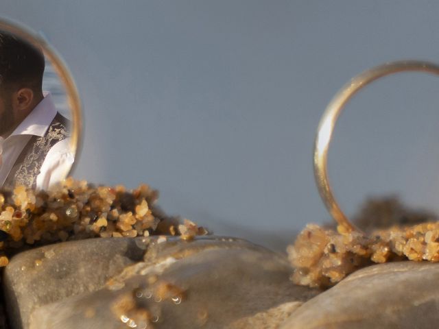 La boda de Adrián y Diana en Gijón, Asturias 47