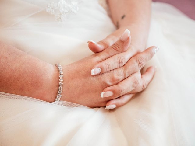 La boda de Zafiro y María en San Roman De Bembibre, León 9