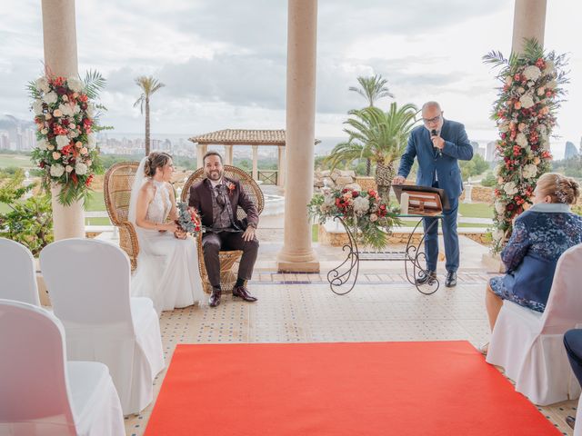 La boda de Maria Jose y Kiko en Benidorm, Alicante 230