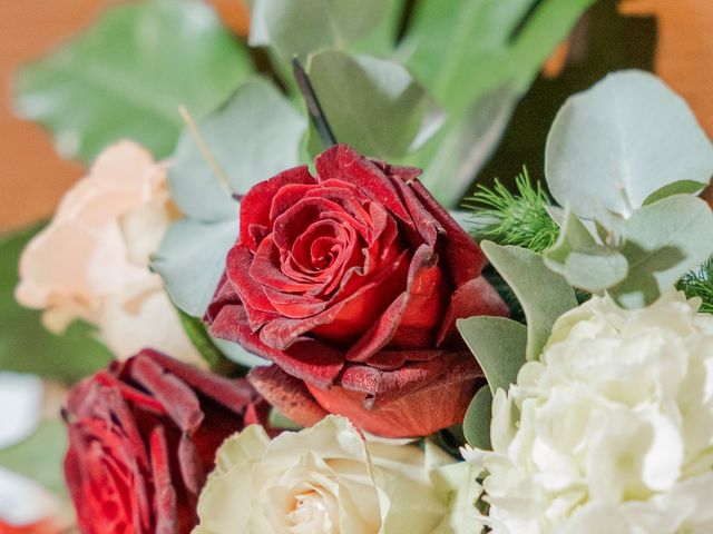 La boda de Maria Jose y Kiko en Benidorm, Alicante 518