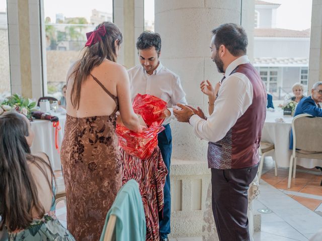 La boda de Maria Jose y Kiko en Benidorm, Alicante 690