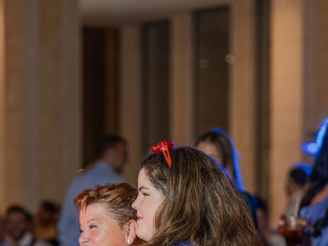 La boda de Maria Jose y Kiko en Benidorm, Alicante 806