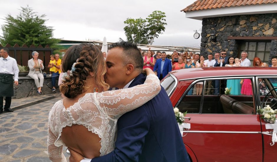 La boda de David y Davinia en La Orotava, Santa Cruz de Tenerife