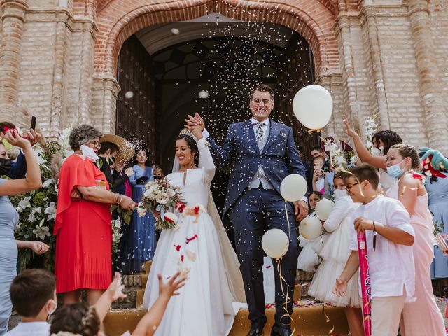 La boda de José Alberto y Fátima en Lepe, Huelva 66