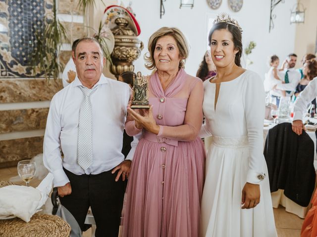 La boda de José Alberto y Fátima en Lepe, Huelva 89