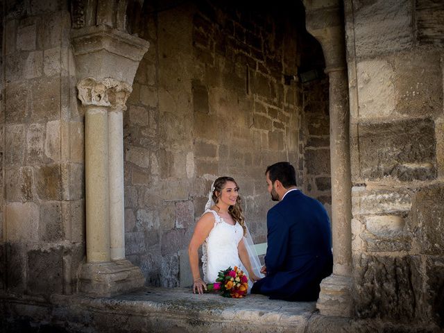 La boda de Rafael y Aurora en Torrecaballeros, Segovia 93