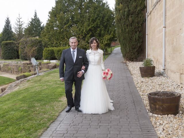 La boda de Oscar y Cristina en Santa Gadea Del Cid, Burgos 58