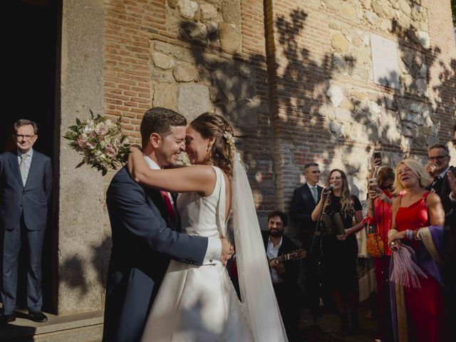 La boda de Luis y Yolanda en Las Rozas De Madrid, Madrid 23