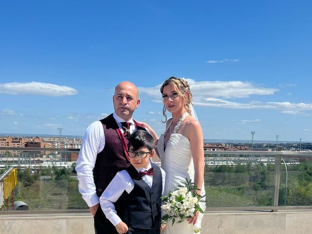 La boda de Julio y Perla en Madrid, Madrid 4