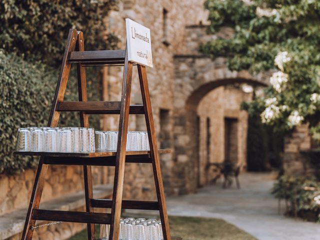 La boda de Aurelija y Laura en Besalu, Girona 26