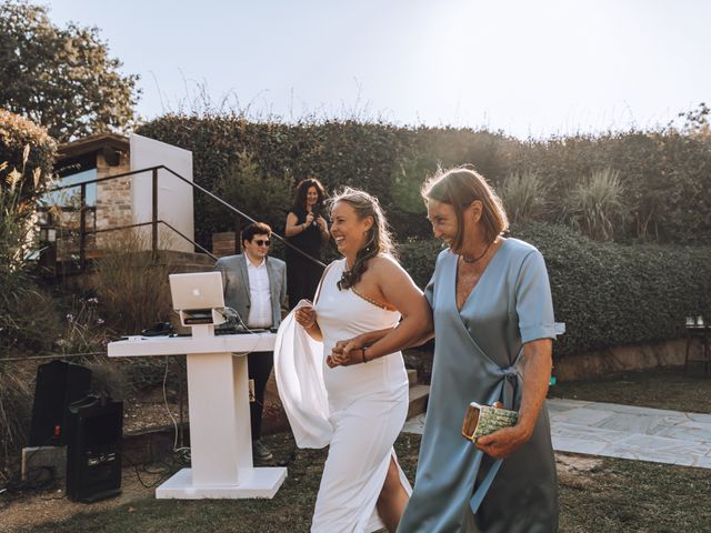 La boda de Aurelija y Laura en Besalu, Girona 39