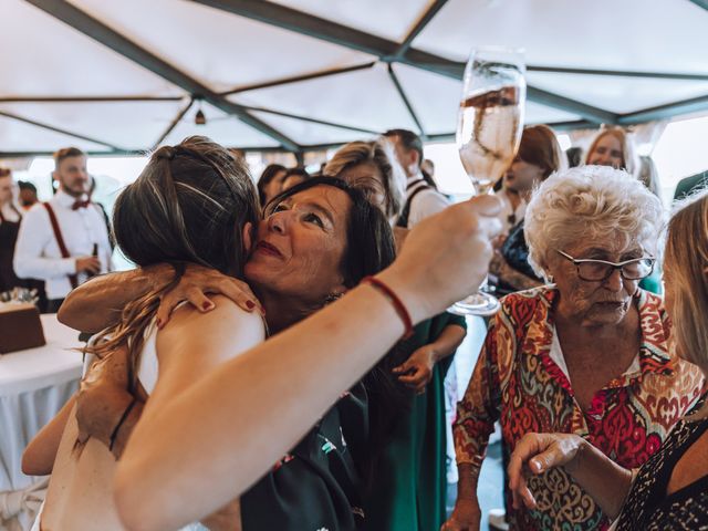 La boda de Aurelija y Laura en Besalu, Girona 72