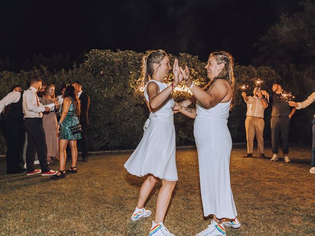 La boda de Aurelija y Laura en Besalu, Girona 103