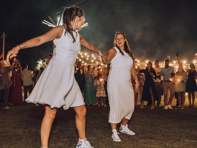 La boda de Aurelija y Laura en Besalu, Girona 105