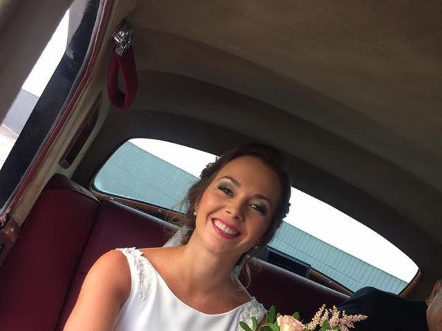 La boda de Jose Mari y Virginia en Chiclana De La Frontera, Cádiz 4