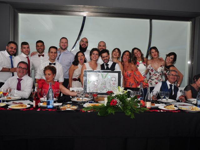 La boda de Cristina y Omar  en Petrer, Alicante 5