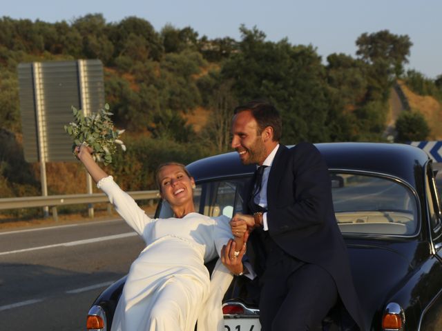 La boda de Julio y Elsa en Aracena, Huelva 16