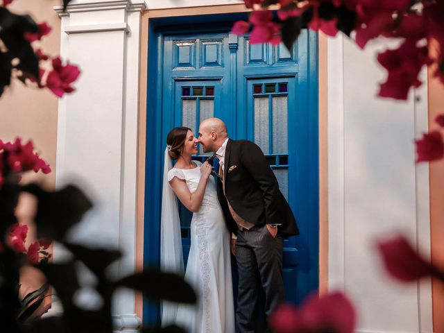 La boda de Natividad y Rafael en Lora Del Rio, Sevilla 24