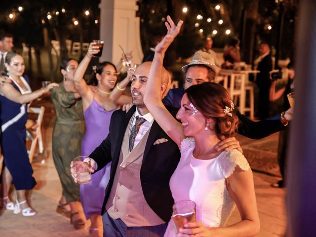 La boda de Natividad y Rafael en Lora Del Rio, Sevilla 28