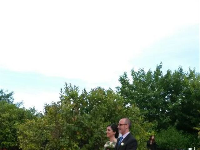 La boda de Carla y Juan Manuel  en Premia De Dalt, Barcelona 24