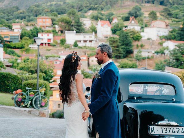 La boda de Rubén y Alicia en Mijares, Ávila 98