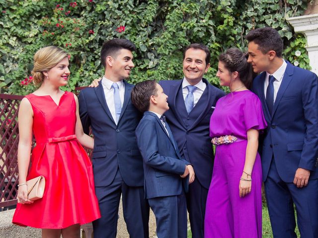 La boda de Carlos y Carmen en Jerez De La Frontera, Cádiz 9