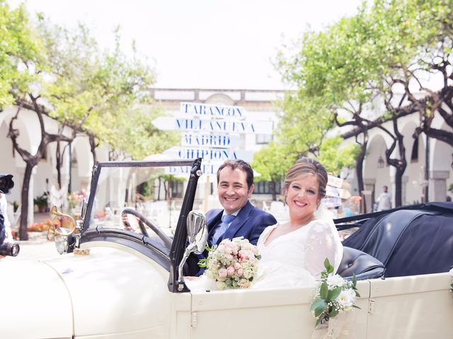 La boda de Carlos y Carmen en Jerez De La Frontera, Cádiz 22