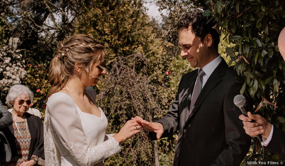 La boda de Juan y Cristina en Madrid, Madrid