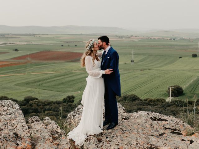 La boda de Carlos y Elena en Caracuel De Calatrava, Ciudad Real 2