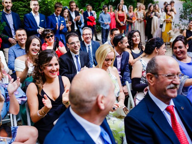 La boda de Mikel y Leire en Zumarraga, Guipúzcoa 38